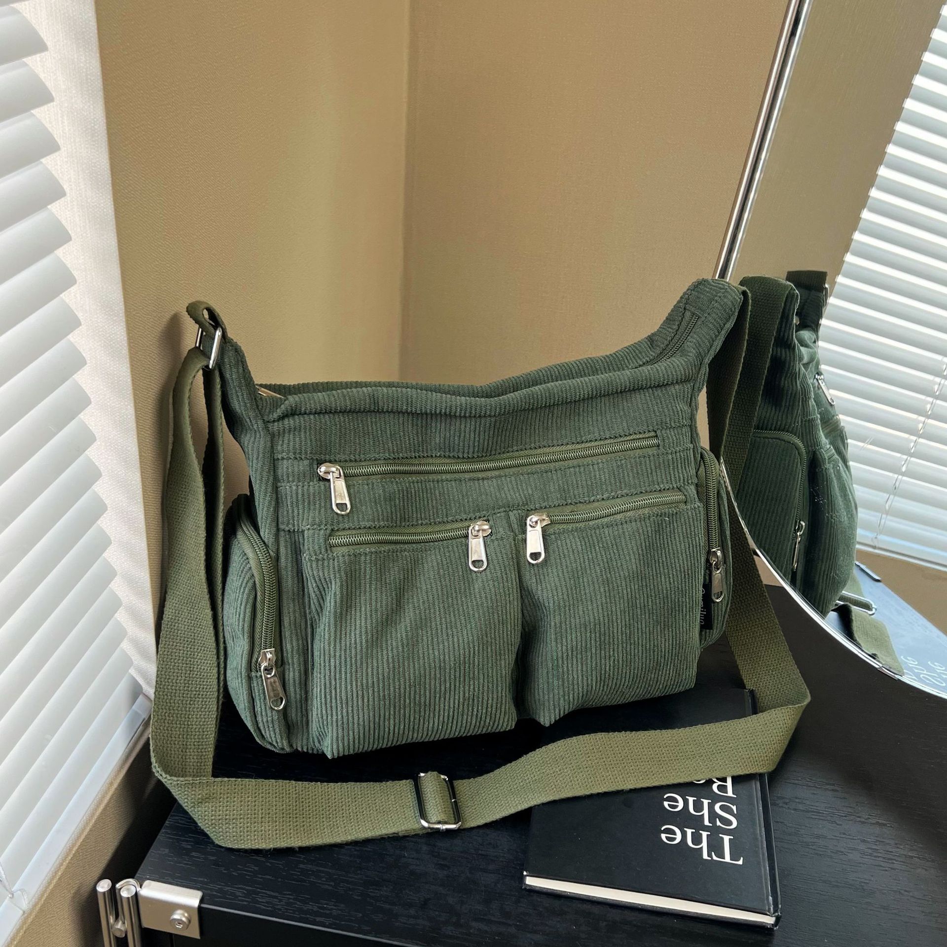 Striped corduroy commuter wome - Edc Carry Bag avis et prix